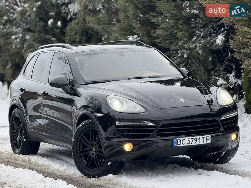 Porsche Cayenne 2012 Porsche Cayenne 2012