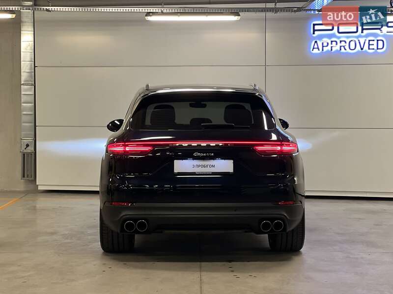 Позашляховик / Кросовер Porsche Cayenne 2021 в Києві