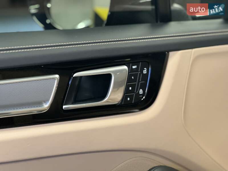 Позашляховик / Кросовер Porsche Cayenne 2021 в Києві