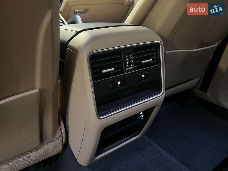 Позашляховик / Кросовер Porsche Cayenne 2021 в Києві