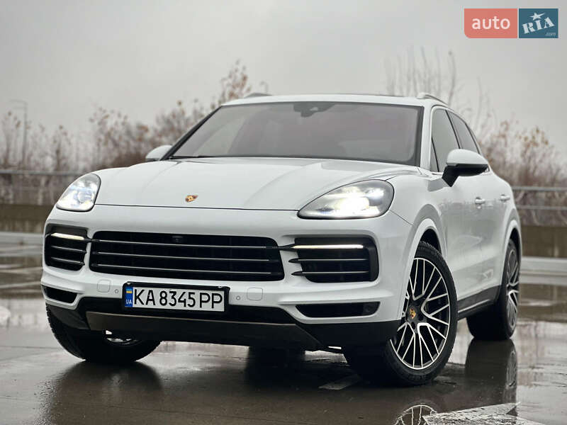 Внедорожник / Кроссовер Porsche Cayenne 2017 в Киеве