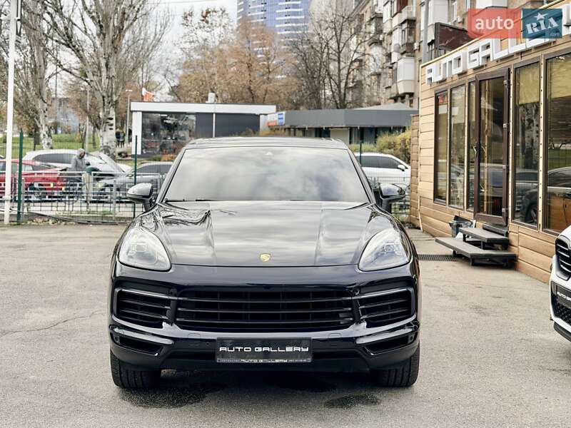 Позашляховик / Кросовер Porsche Cayenne 2019 в Києві