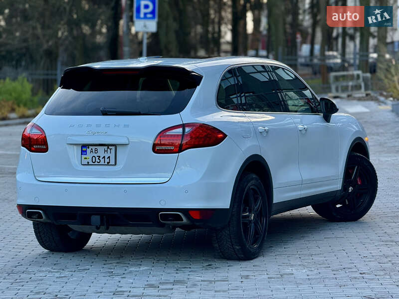 Позашляховик / Кросовер Porsche Cayenne 2014 в Вінниці