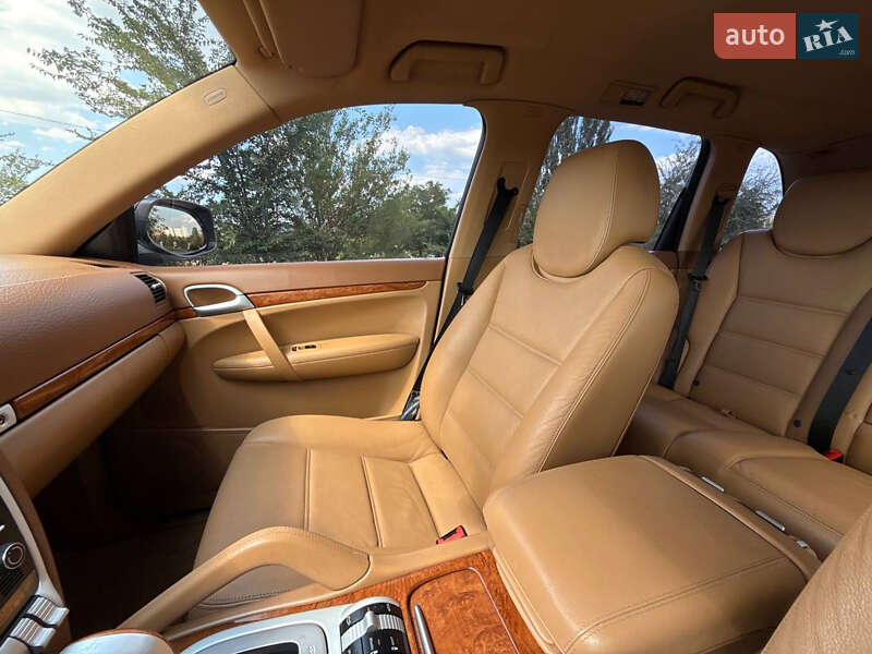 Внедорожник / Кроссовер Porsche Cayenne 2008 в Кривом Роге