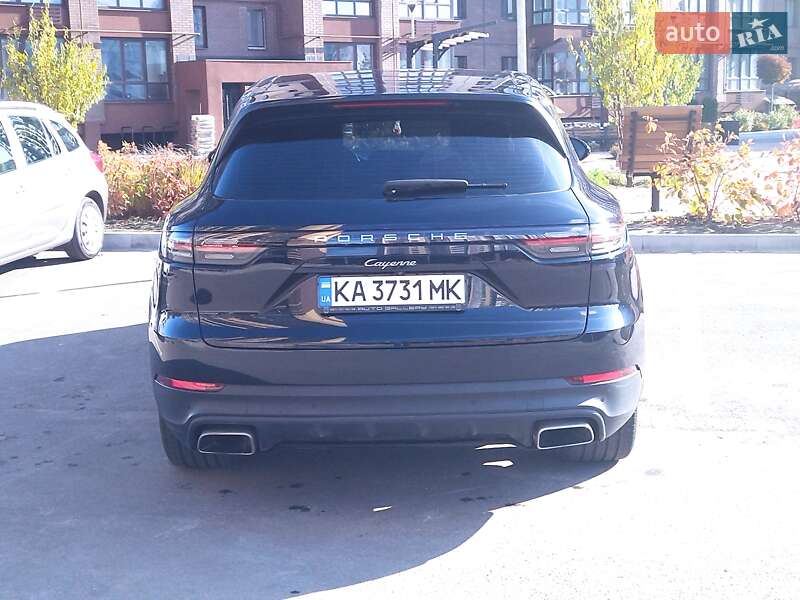 Позашляховик / Кросовер Porsche Cayenne 2018 в Чернігові