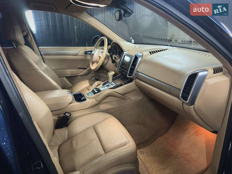 Позашляховик / Кросовер Porsche Cayenne 2012 в Києві фото 9 Позашляховик / Кросовер Porsche Cayenne 2012 в Києві