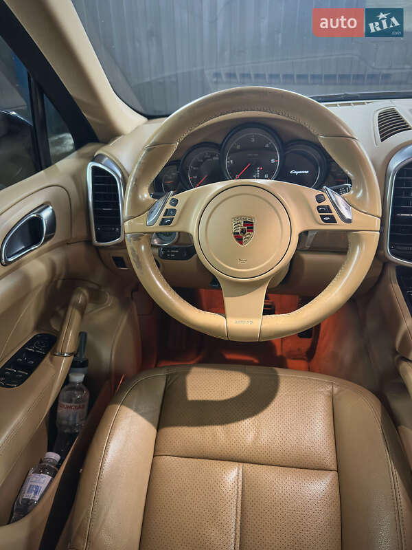 Позашляховик / Кросовер Porsche Cayenne 2012 в Києві фото 12 Позашляховик / Кросовер Porsche Cayenne 2012 в Києві