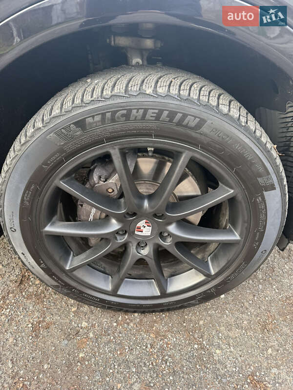 Внедорожник / Кроссовер Porsche Cayenne 2018 в Днепре фото 5 Внедорожник / Кроссовер Porsche Cayenne 2018 в Днепре