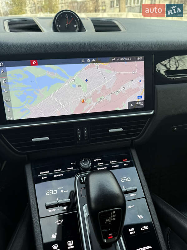 Внедорожник / Кроссовер Porsche Cayenne 2018 в Днепре фото 26 Внедорожник / Кроссовер Porsche Cayenne 2018 в Днепре