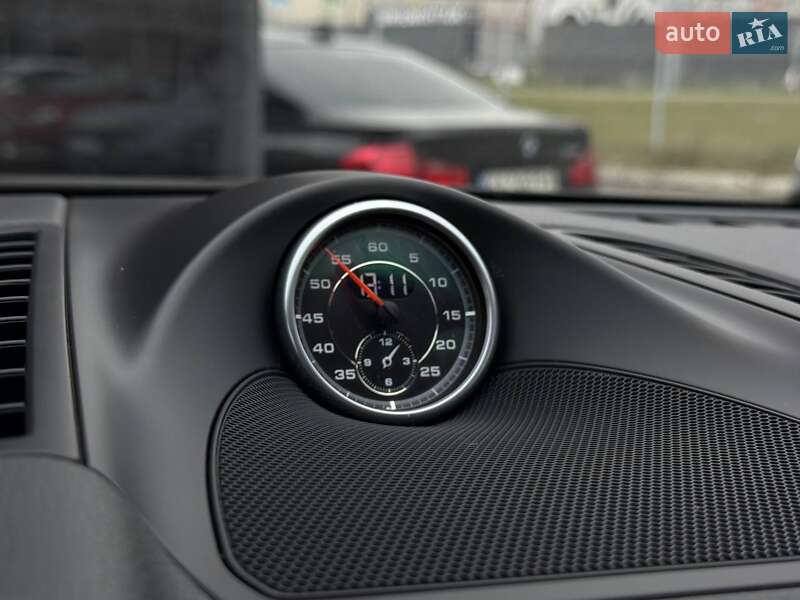 Внедорожник / Кроссовер Porsche Cayenne 2013 в Киеве