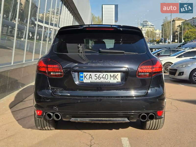 Внедорожник / Кроссовер Porsche Cayenne 2010 в Киеве фото 9 Внедорожник / Кроссовер Porsche Cayenne 2010 в Киеве