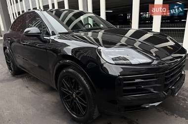 Внедорожник / Кроссовер Porsche Cayenne 2024 в Киеве