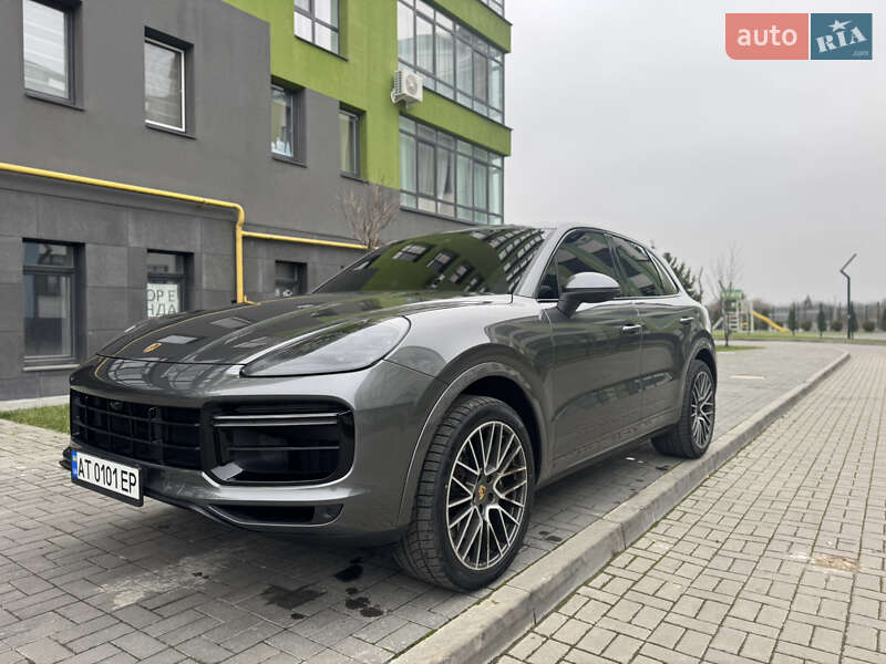 Внедорожник / Кроссовер Porsche Cayenne 2021 в Ивано-Франковске