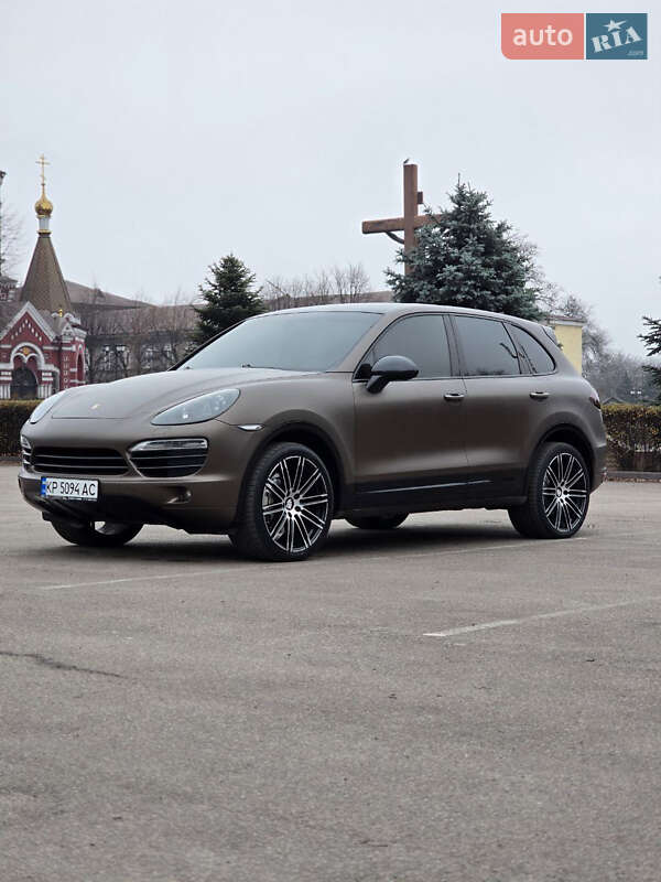 Позашляховик / Кросовер Porsche Cayenne 2010 в Одесі