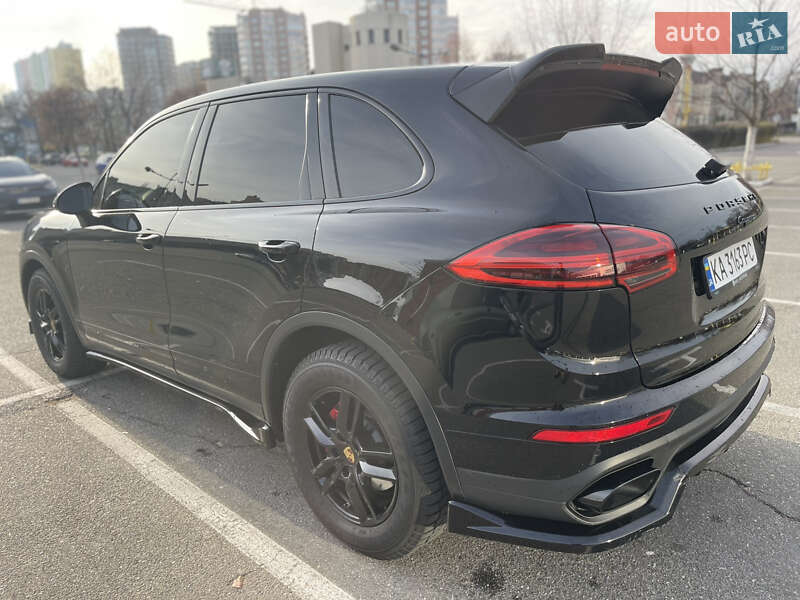 Внедорожник / Кроссовер Porsche Cayenne 2016 в Броварах фото 10 Внедорожник / Кроссовер Porsche Cayenne 2016 в Броварах