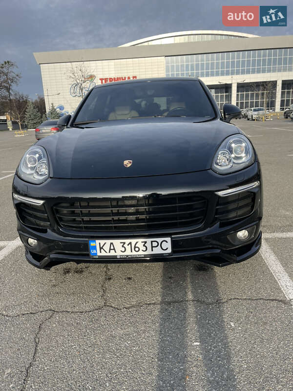 Внедорожник / Кроссовер Porsche Cayenne 2016 в Броварах фото 15 Внедорожник / Кроссовер Porsche Cayenne 2016 в Броварах