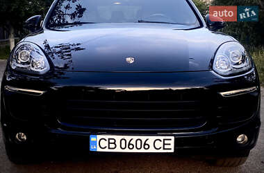 Позашляховик / Кросовер Porsche Cayenne 2016 в Чернігові