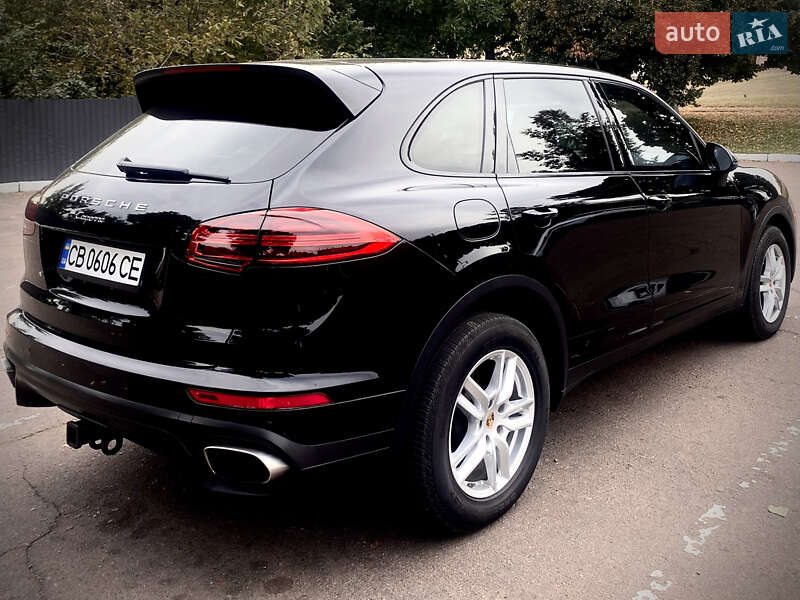 Внедорожник / Кроссовер Porsche Cayenne 2016 в Киеве фото 32 Внедорожник / Кроссовер Porsche Cayenne 2016 в Киеве