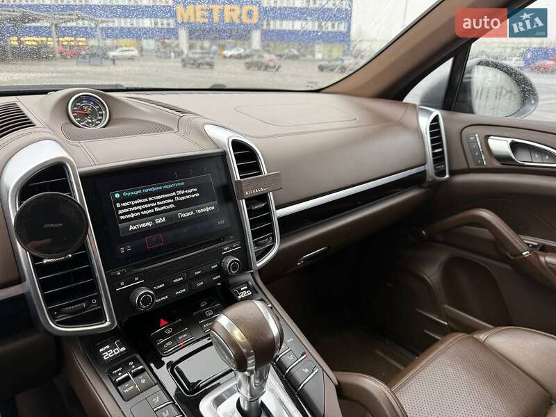 Внедорожник / Кроссовер Porsche Cayenne 2016 в Киеве фото 38 Внедорожник / Кроссовер Porsche Cayenne 2016 в Киеве