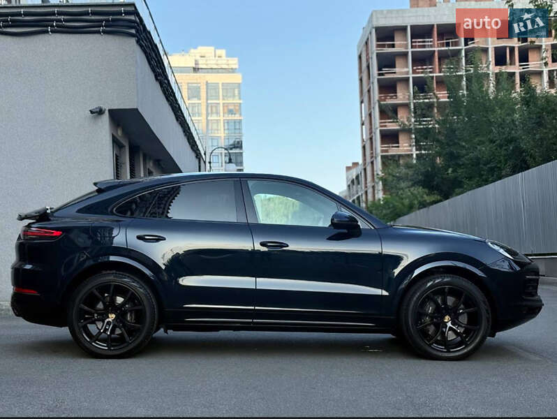 Внедорожник / Кроссовер Porsche Cayenne 2023 в Чернигове
