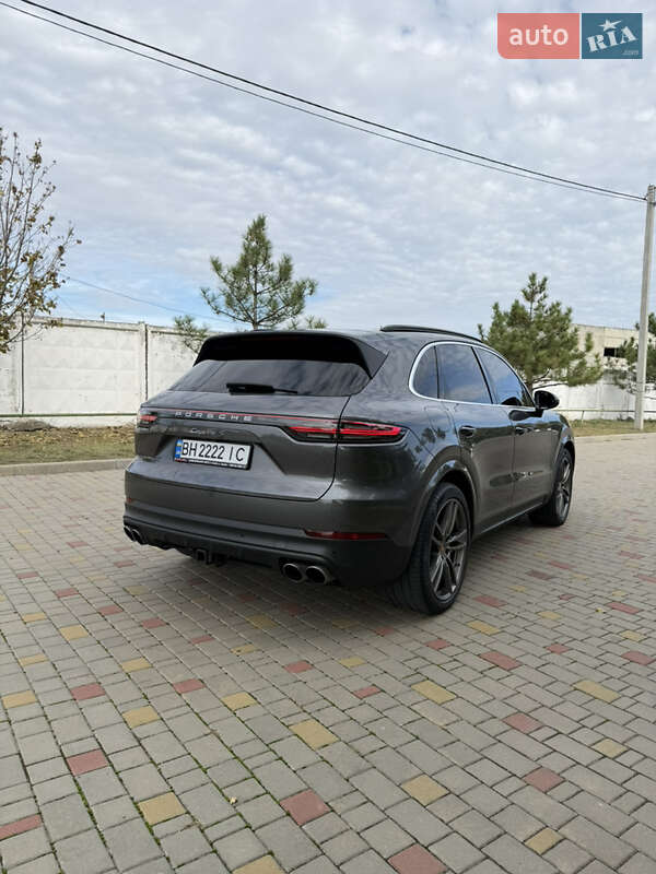 Внедорожник / Кроссовер Porsche Cayenne 2020 в Одессе фото 14 Внедорожник / Кроссовер Porsche Cayenne 2020 в Одессе