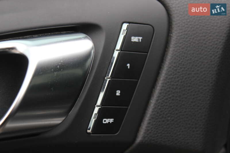 Внедорожник / Кроссовер Porsche Cayenne 2011 в Днепре фото 26 Внедорожник / Кроссовер Porsche Cayenne 2011 в Днепре