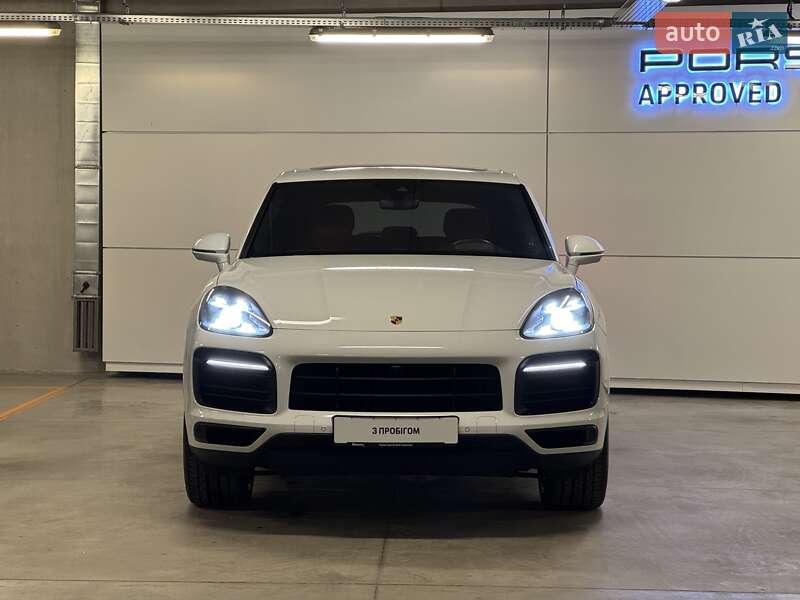 Внедорожник / Кроссовер Porsche Cayenne 2019 в Киеве
