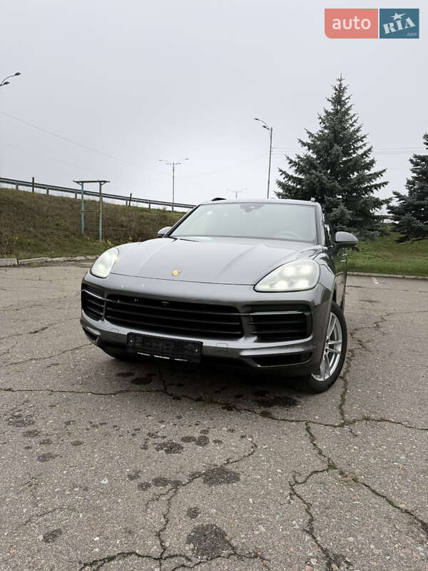 Внедорожник / Кроссовер Porsche Cayenne 2018 в Благовещенском фото 9 Внедорожник / Кроссовер Porsche Cayenne 2018 в Благовещенском