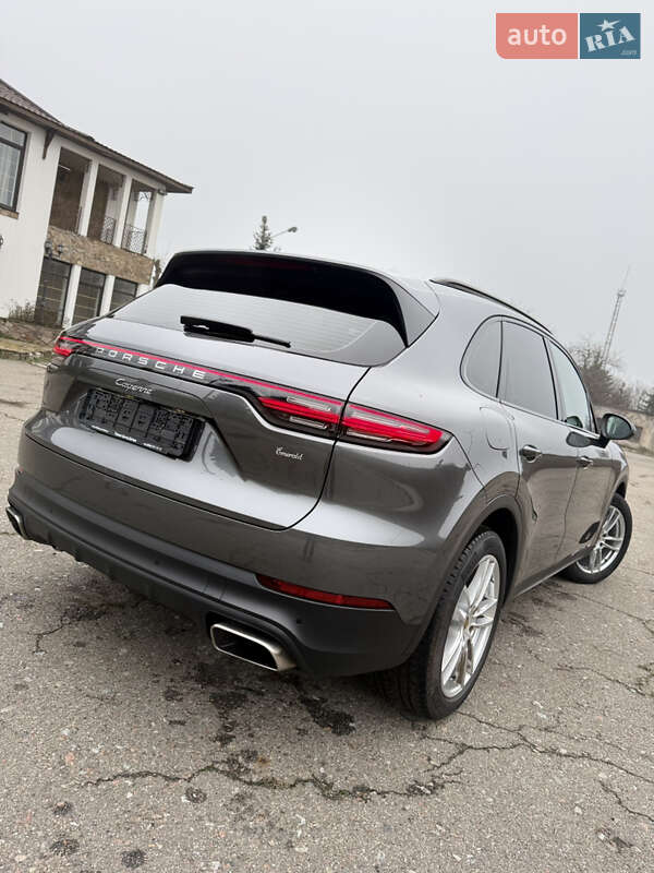 Внедорожник / Кроссовер Porsche Cayenne 2018 в Благовещенском фото 18 Внедорожник / Кроссовер Porsche Cayenne 2018 в Благовещенском