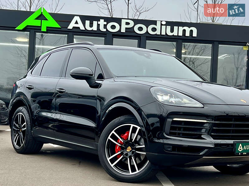 Внедорожник / Кроссовер Porsche Cayenne 2018 в Киеве фото 11 Внедорожник / Кроссовер Porsche Cayenne 2018 в Киеве