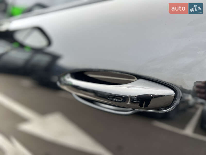 Внедорожник / Кроссовер Porsche Cayenne 2018 в Киеве фото 21 Внедорожник / Кроссовер Porsche Cayenne 2018 в Киеве