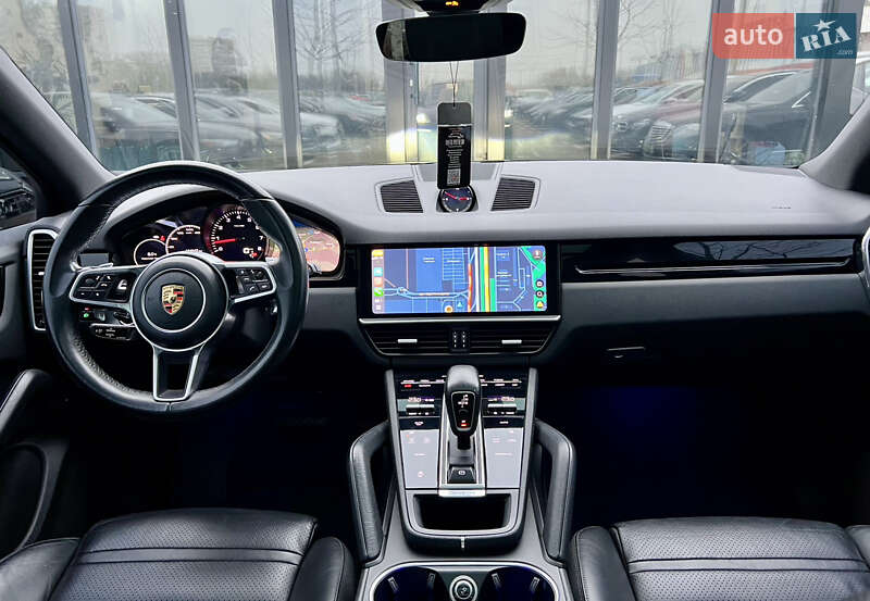 Внедорожник / Кроссовер Porsche Cayenne 2018 в Киеве фото 35 Внедорожник / Кроссовер Porsche Cayenne 2018 в Киеве