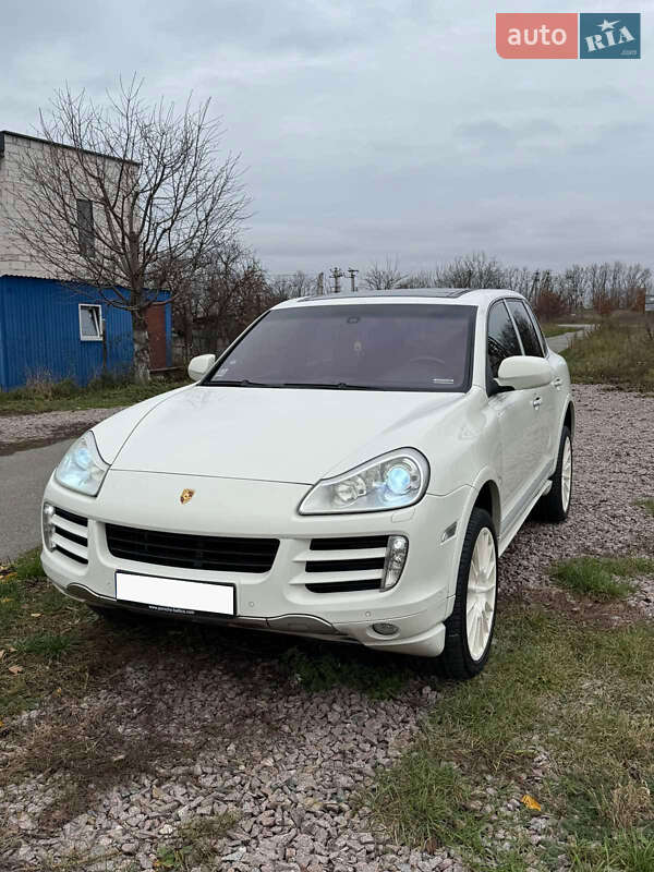 Позашляховик / Кросовер Porsche Cayenne 2008 в Києві