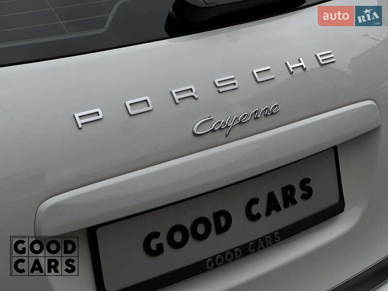 Внедорожник / Кроссовер Porsche Cayenne 2013 в Одессе
