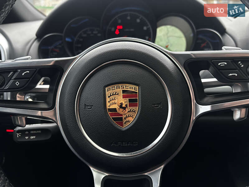 Внедорожник / Кроссовер Porsche Cayenne 2016 в Львове фото 20 Внедорожник / Кроссовер Porsche Cayenne 2016 в Львове