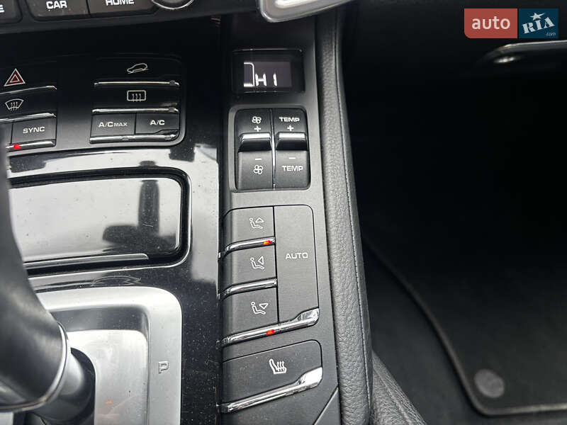 Внедорожник / Кроссовер Porsche Cayenne 2016 в Львове фото 27 Внедорожник / Кроссовер Porsche Cayenne 2016 в Львове