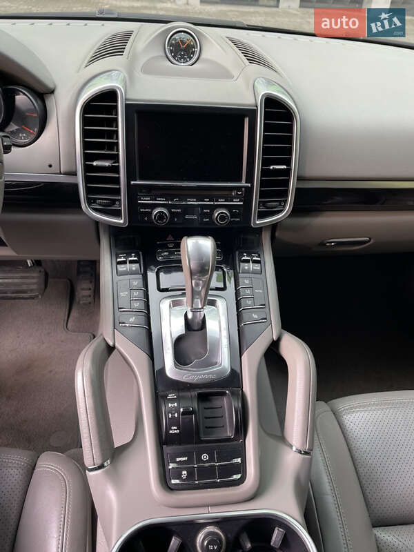 Внедорожник / Кроссовер Porsche Cayenne 2013 в Днепре фото 15 Внедорожник / Кроссовер Porsche Cayenne 2013 в Днепре