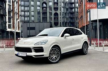 Внедорожник / Кроссовер Porsche Cayenne 2021 в Киеве