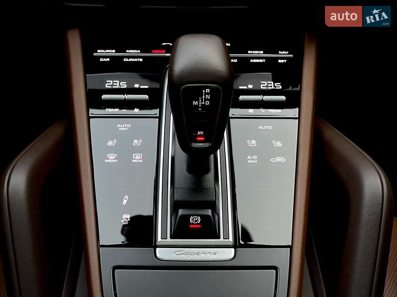 Внедорожник / Кроссовер Porsche Cayenne 2021 в Киеве