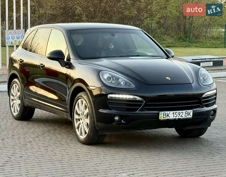 Внедорожник / Кроссовер Porsche Cayenne 2011 в Ровно фото 10 Внедорожник / Кроссовер Porsche Cayenne 2011 в Ровно