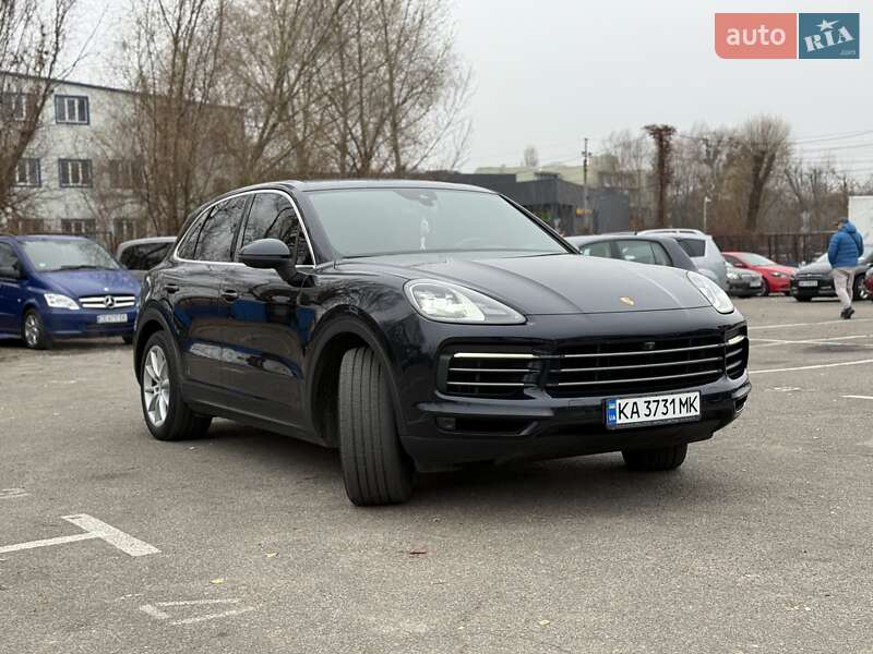 Внедорожник / Кроссовер Porsche Cayenne 2018 в Киеве фото 3 Внедорожник / Кроссовер Porsche Cayenne 2018 в Киеве