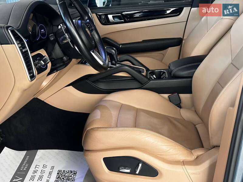 Внедорожник / Кроссовер Porsche Cayenne 2019 в Львове фото 26 Внедорожник / Кроссовер Porsche Cayenne 2019 в Львове