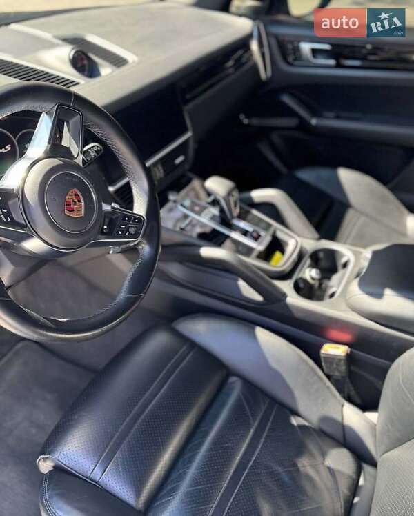 Внедорожник / Кроссовер Porsche Cayenne 2018 в Львове фото 6 Внедорожник / Кроссовер Porsche Cayenne 2018 в Львове