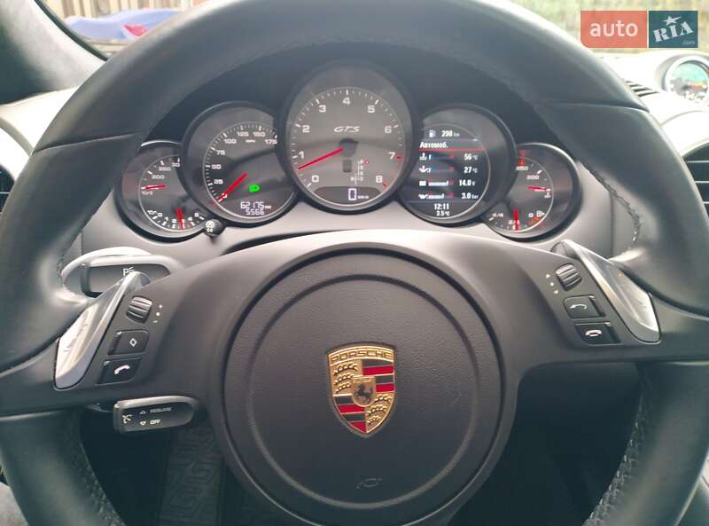 Внедорожник / Кроссовер Porsche Cayenne 2014 в Киеве