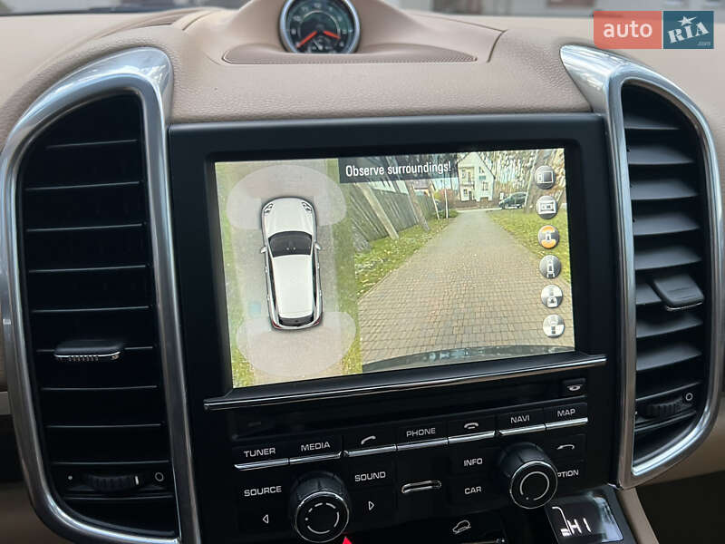 Внедорожник / Кроссовер Porsche Cayenne 2015 в Киеве фото 50 Внедорожник / Кроссовер Porsche Cayenne 2015 в Киеве