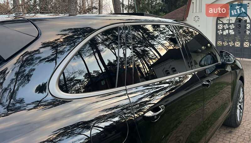 Внедорожник / Кроссовер Porsche Cayenne 2015 в Киеве фото 117 Внедорожник / Кроссовер Porsche Cayenne 2015 в Киеве