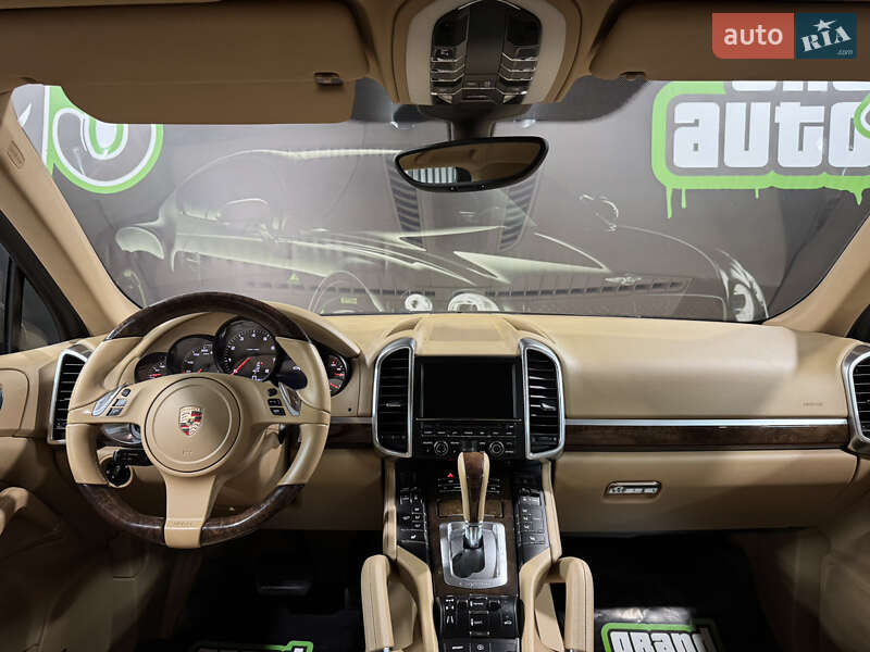 Внедорожник / Кроссовер Porsche Cayenne 2012 в Одессе фото 29 Внедорожник / Кроссовер Porsche Cayenne 2012 в Одессе