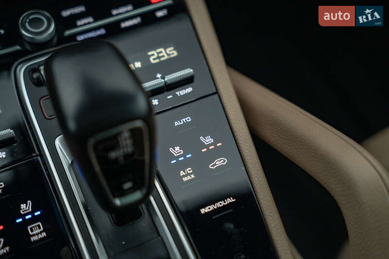 Внедорожник / Кроссовер Porsche Cayenne 2019 в Черновцах фото 37 Внедорожник / Кроссовер Porsche Cayenne 2019 в Черновцах