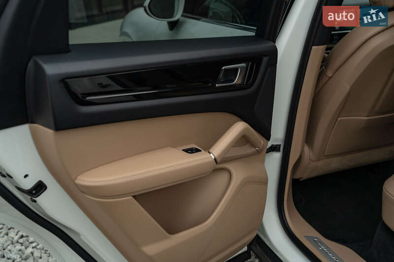 Внедорожник / Кроссовер Porsche Cayenne 2019 в Черновцах фото 46 Внедорожник / Кроссовер Porsche Cayenne 2019 в Черновцах