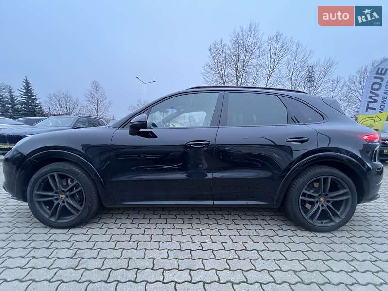 Внедорожник / Кроссовер Porsche Cayenne 2018 в Львове